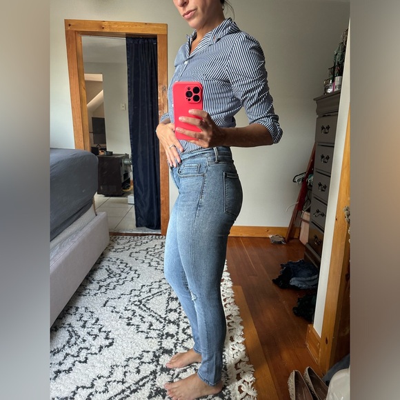 Banana republic premium denim. - Picture 8 of 9